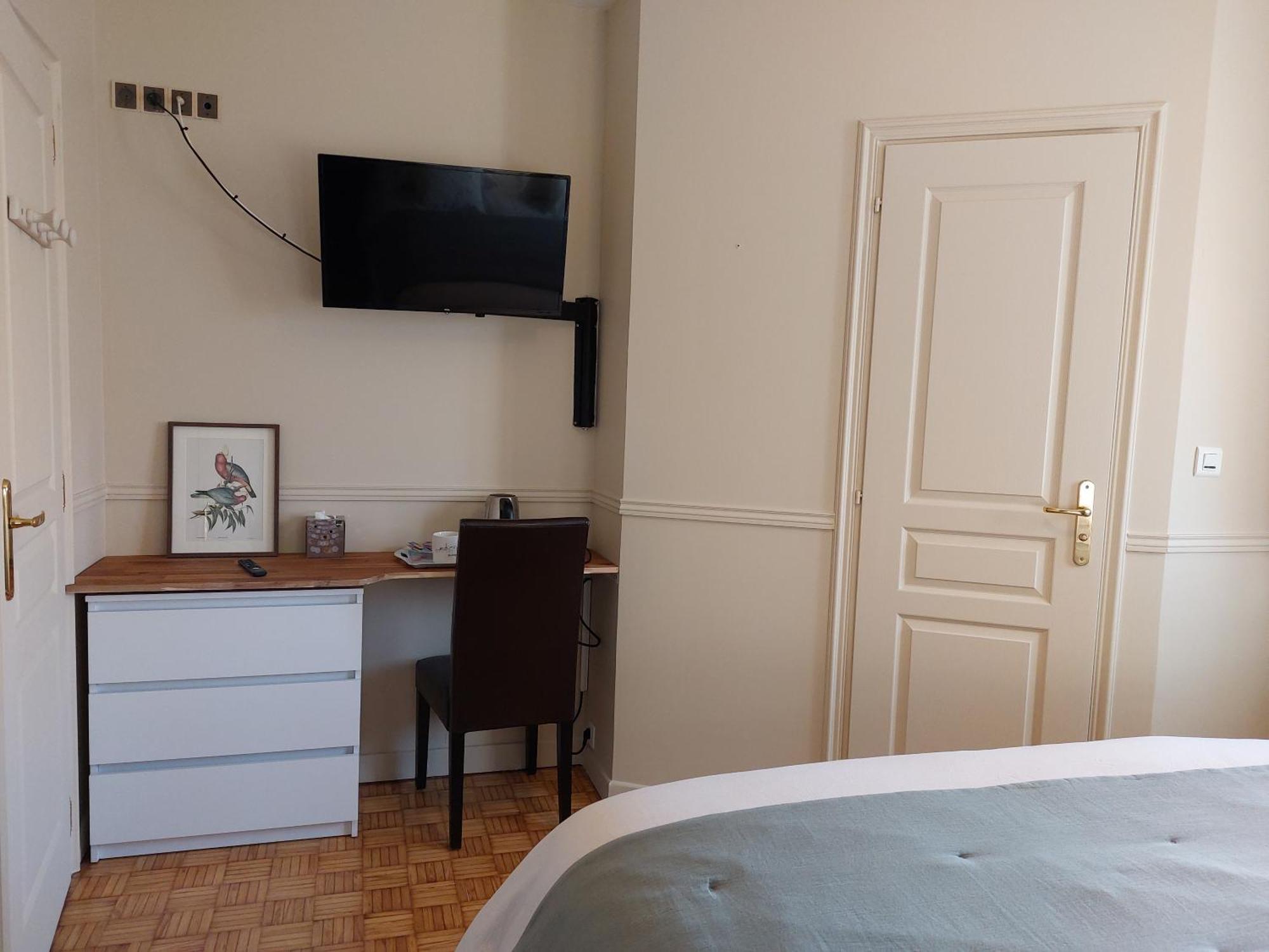 La Maison De Marie, Au Coeur De La Campagne Avec Table D'Hotes Sur Reservation Kérien Exterior foto
